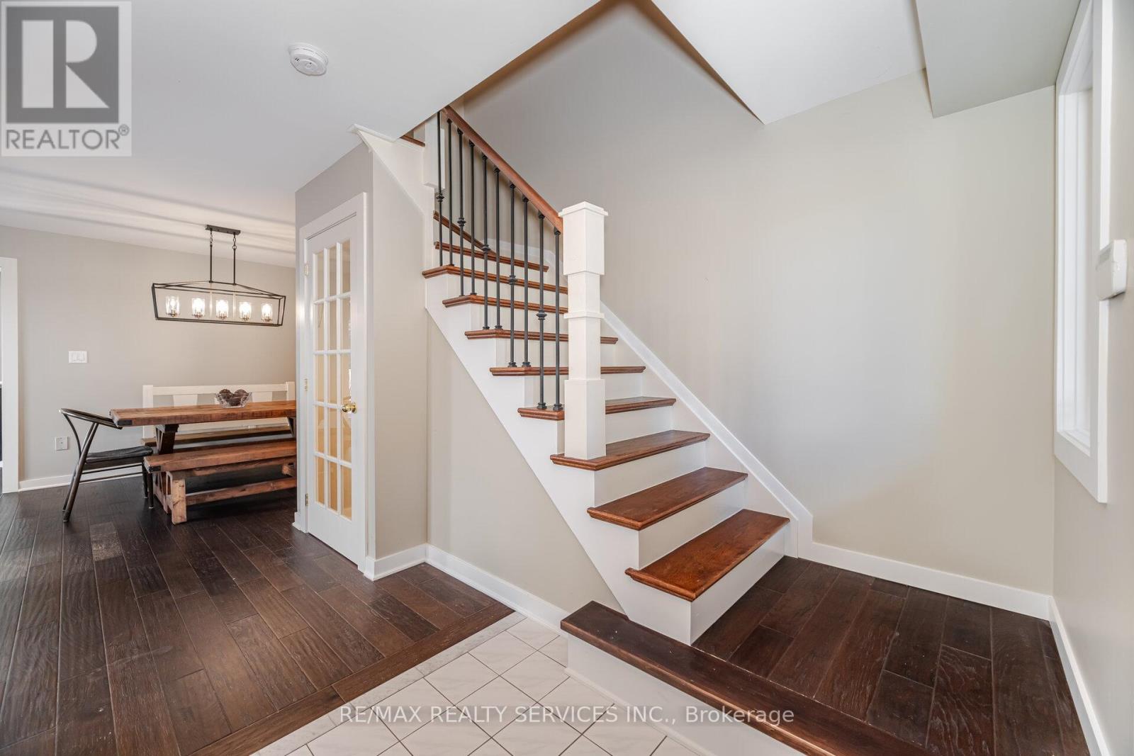 Photo 30 of 10 Deer Creek Place, Brampton ON