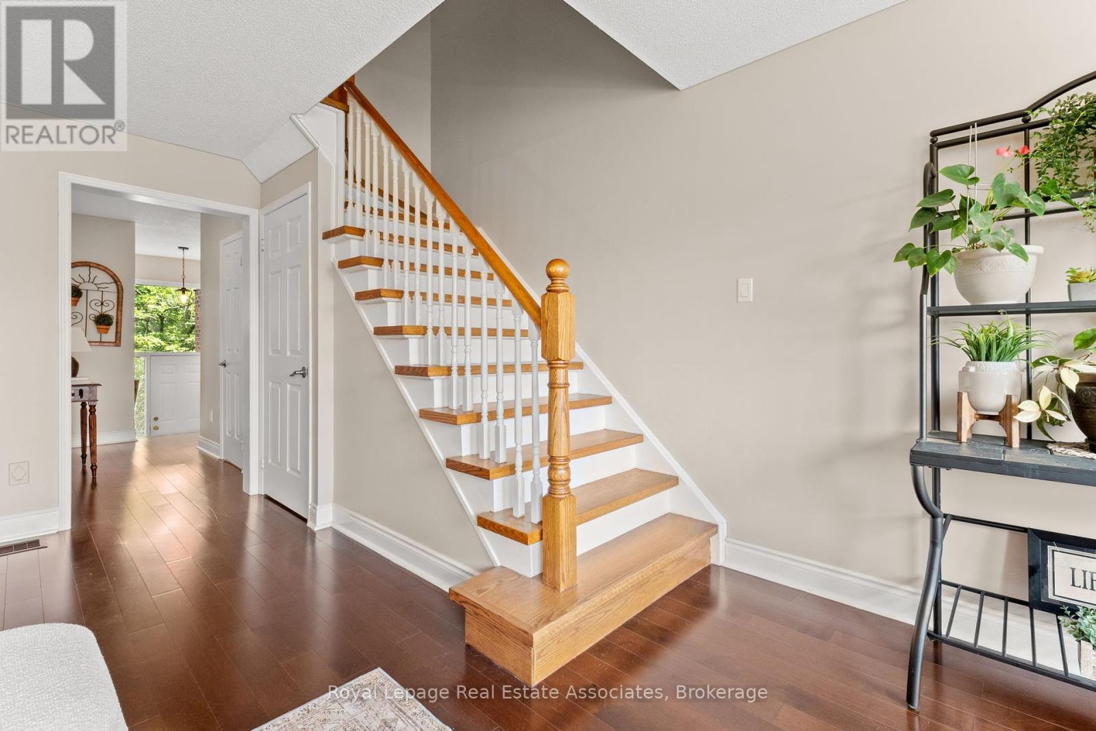 Photo 16 of 7 4605 Donegal Drive, Mississauga ON