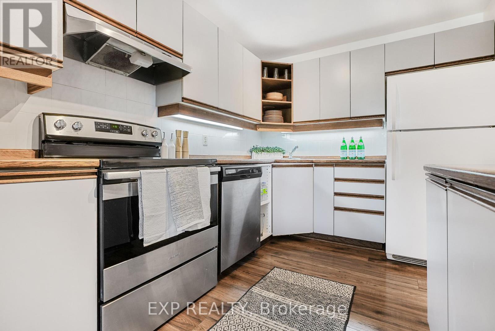 Photo 11 of 6 49 Mill Street, Carleton Place ON