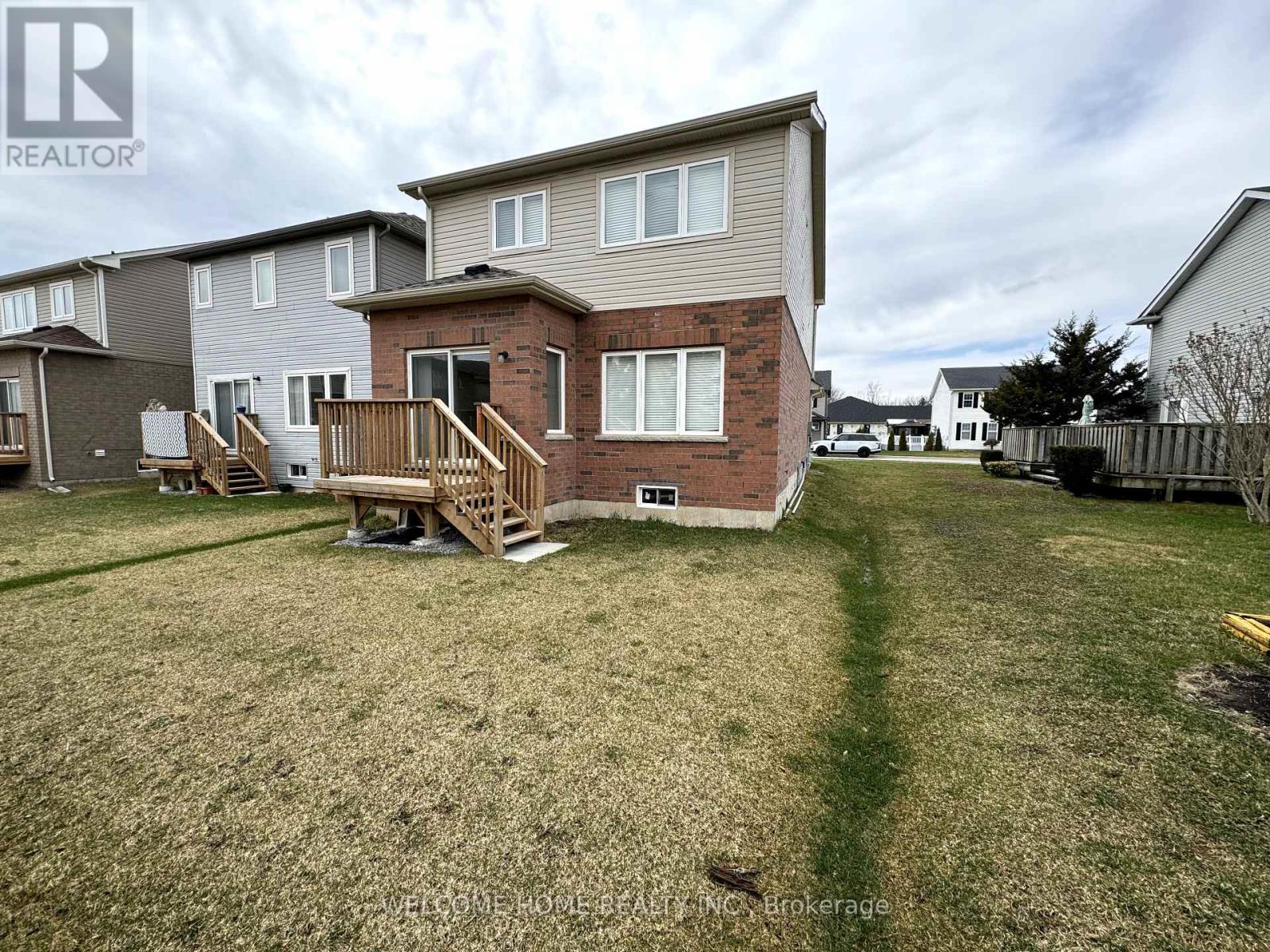 Photo 21 of 26 Tumblewood Place, Welland ON