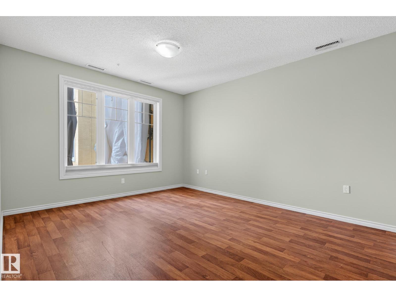 Photo 18 of 312 9820 165 St Nw, Edmonton AB