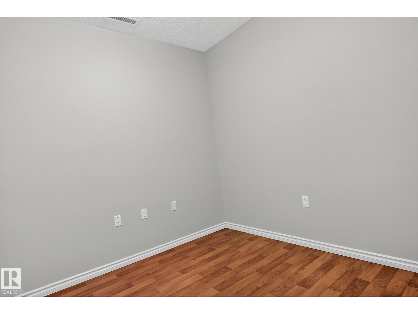 Photo 24 of 312 9820 165 St Nw, Edmonton AB