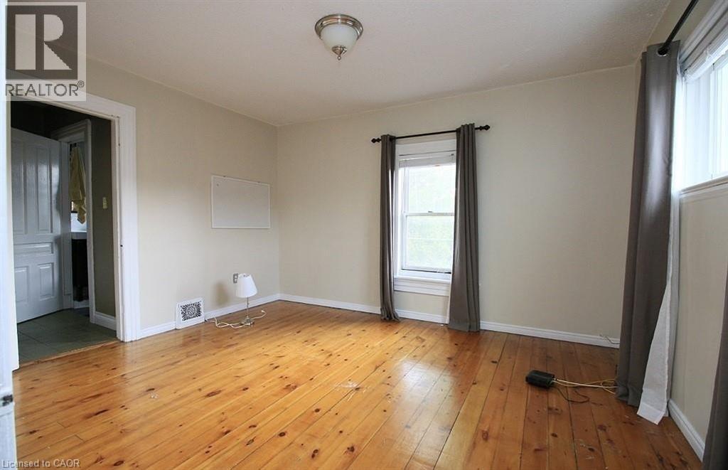 Photo 20 of 63 New Street, Hamilton ON