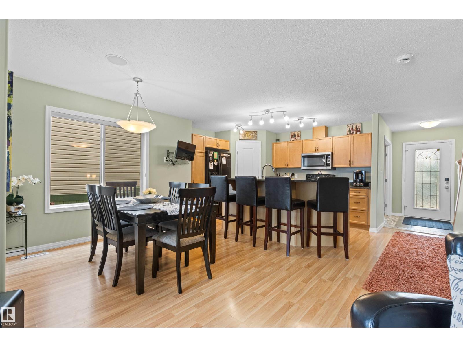 Photo 44 of 21236 91 Av Nw, Edmonton AB