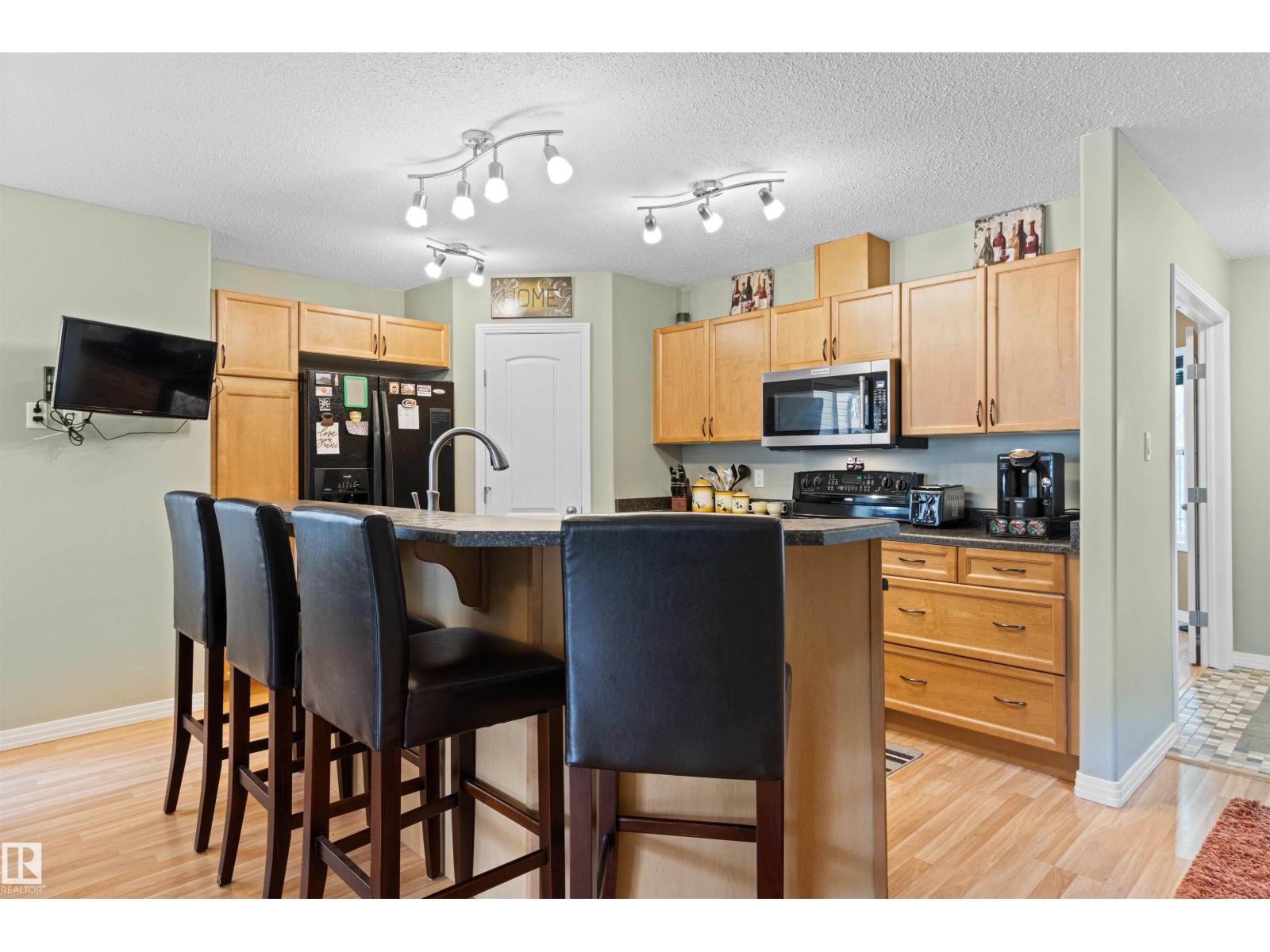 Photo 41 of 21236 91 Av Nw, Edmonton AB