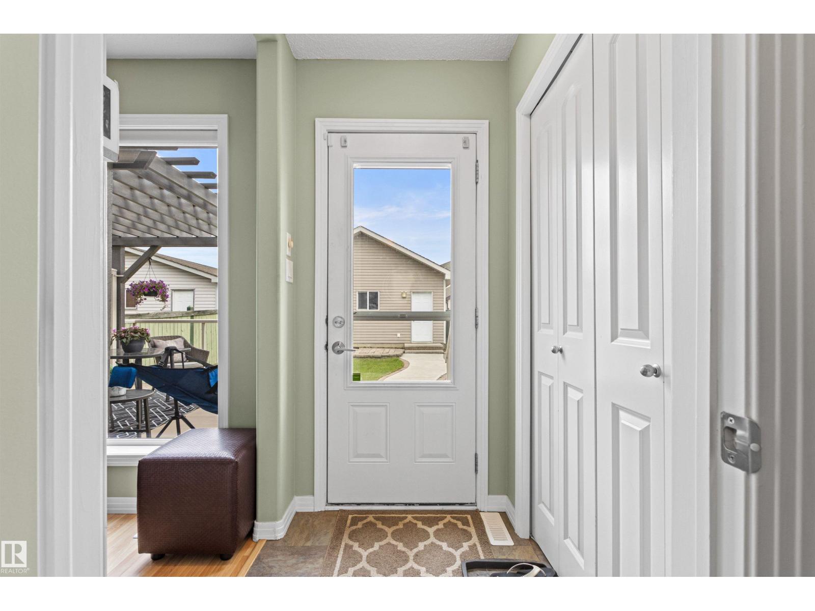 Photo 32 of 21236 91 Av Nw, Edmonton AB