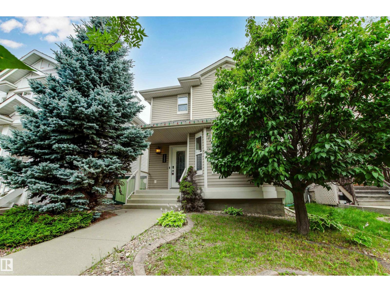 Photo 20 of 21236 91 Av Nw, Edmonton AB