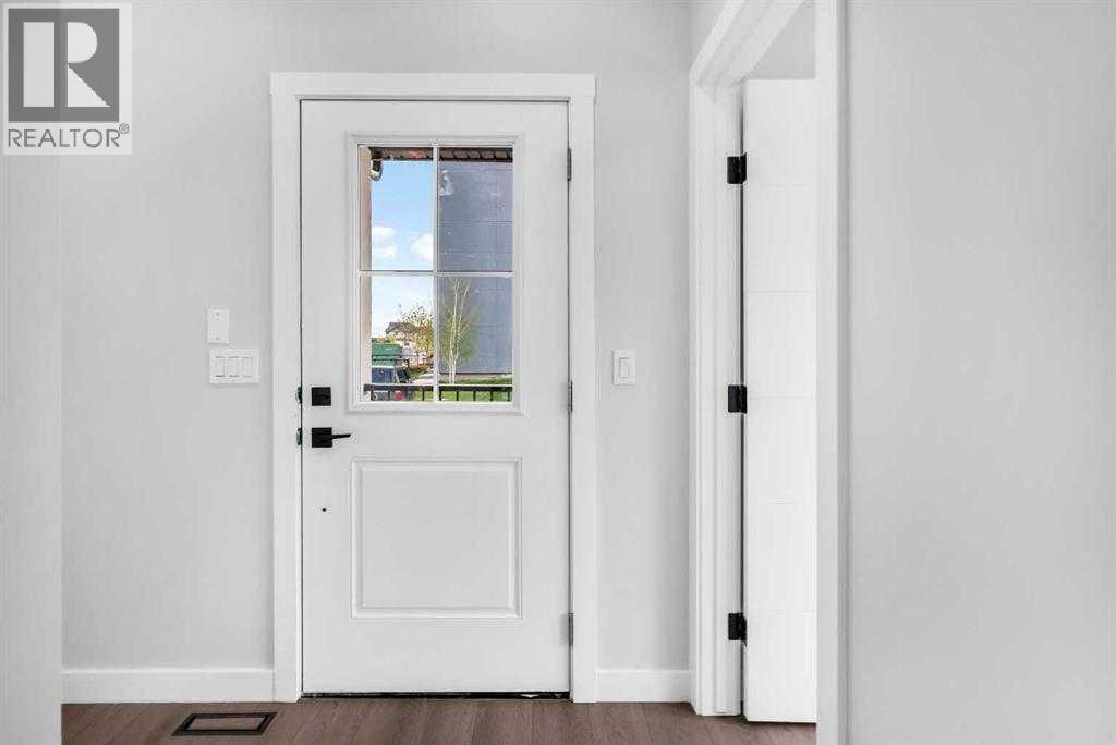 Photo 16 of 110 Saddlepeace Crescent Ne, Calgary AB