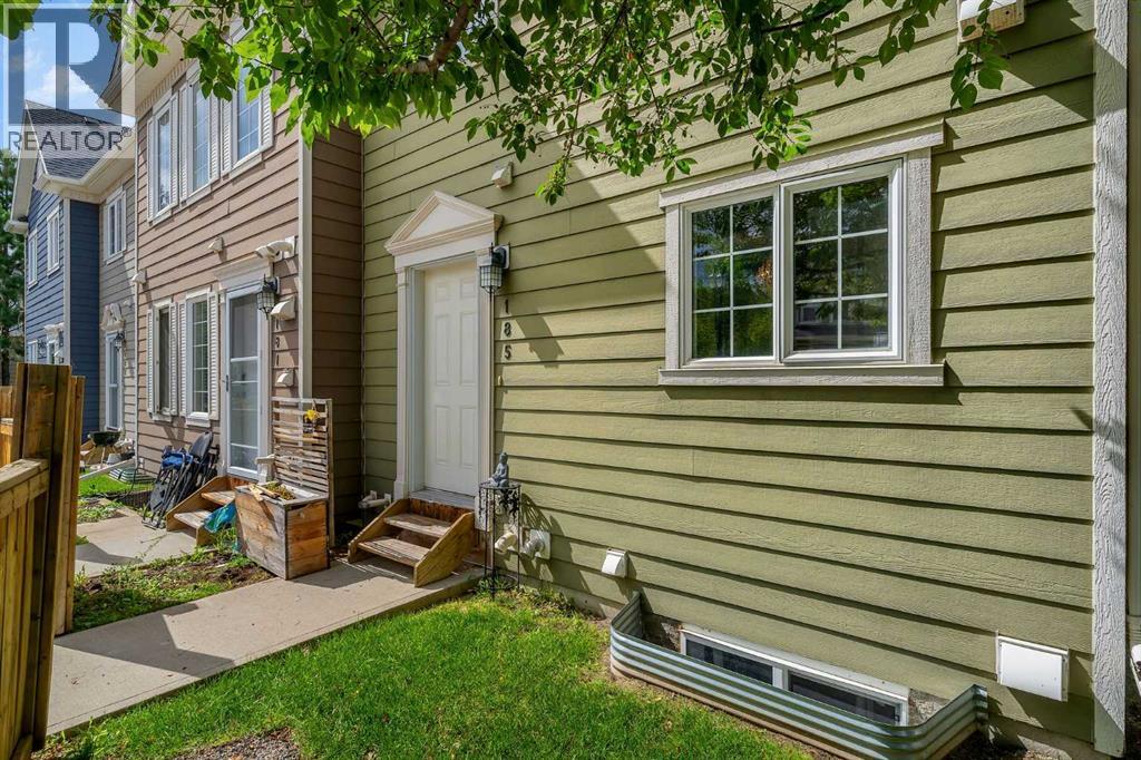 Photo 22 of 185 Rainbow Falls Manor, Chestermere AB