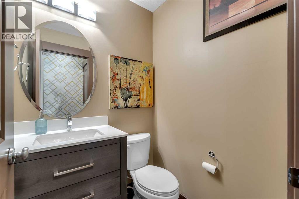 Photo 10 of 185 Rainbow Falls Manor, Chestermere AB