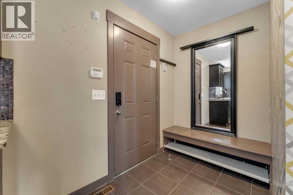 Photo 9 of 185 Rainbow Falls Manor, Chestermere AB