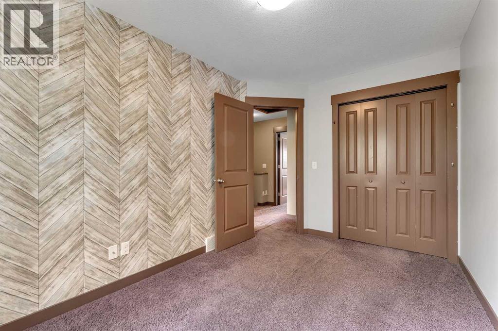 Photo 19 of 185 Rainbow Falls Manor, Chestermere AB