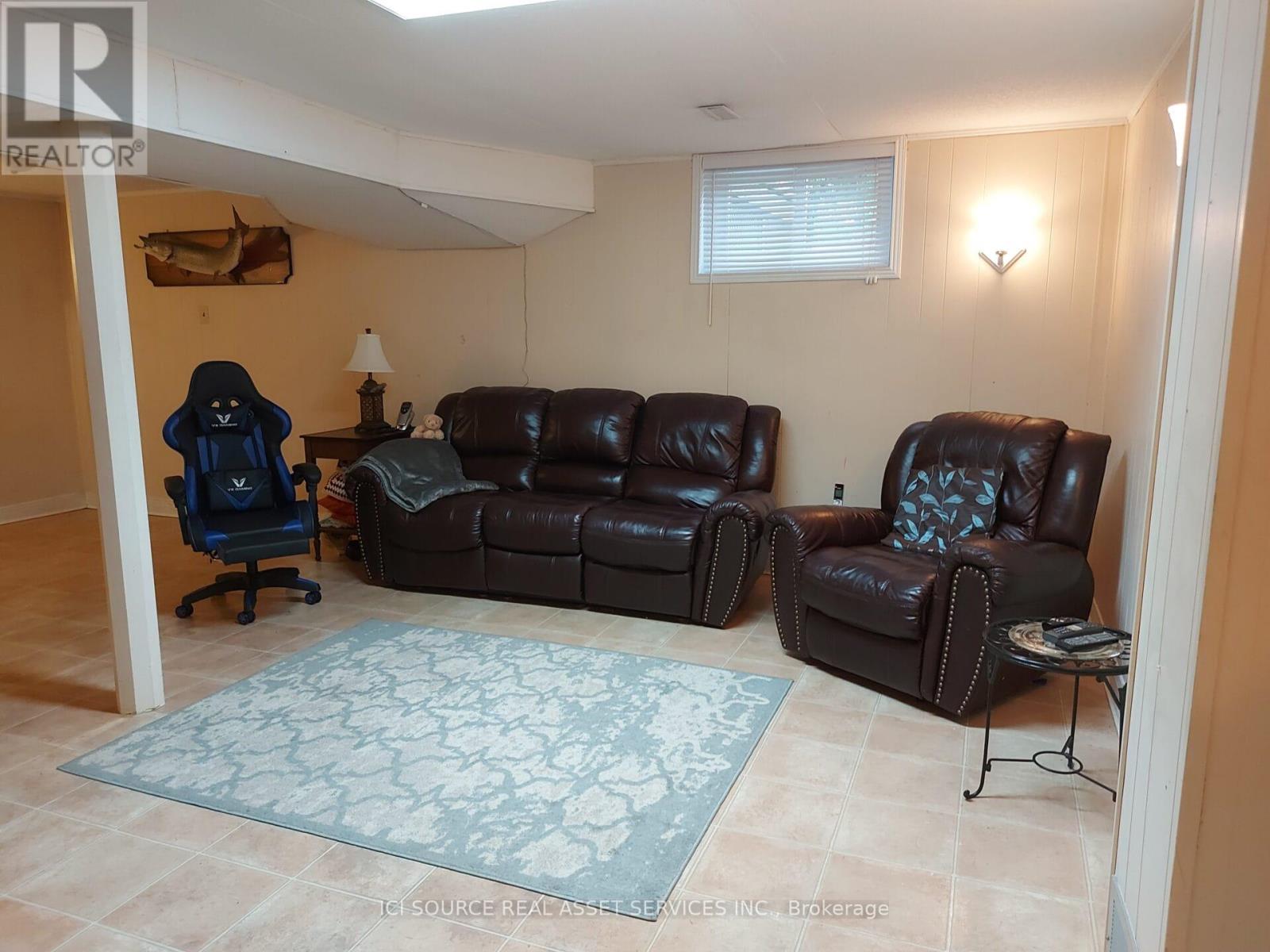 Photo 32 of 195 Ridge Road, Caledon ON