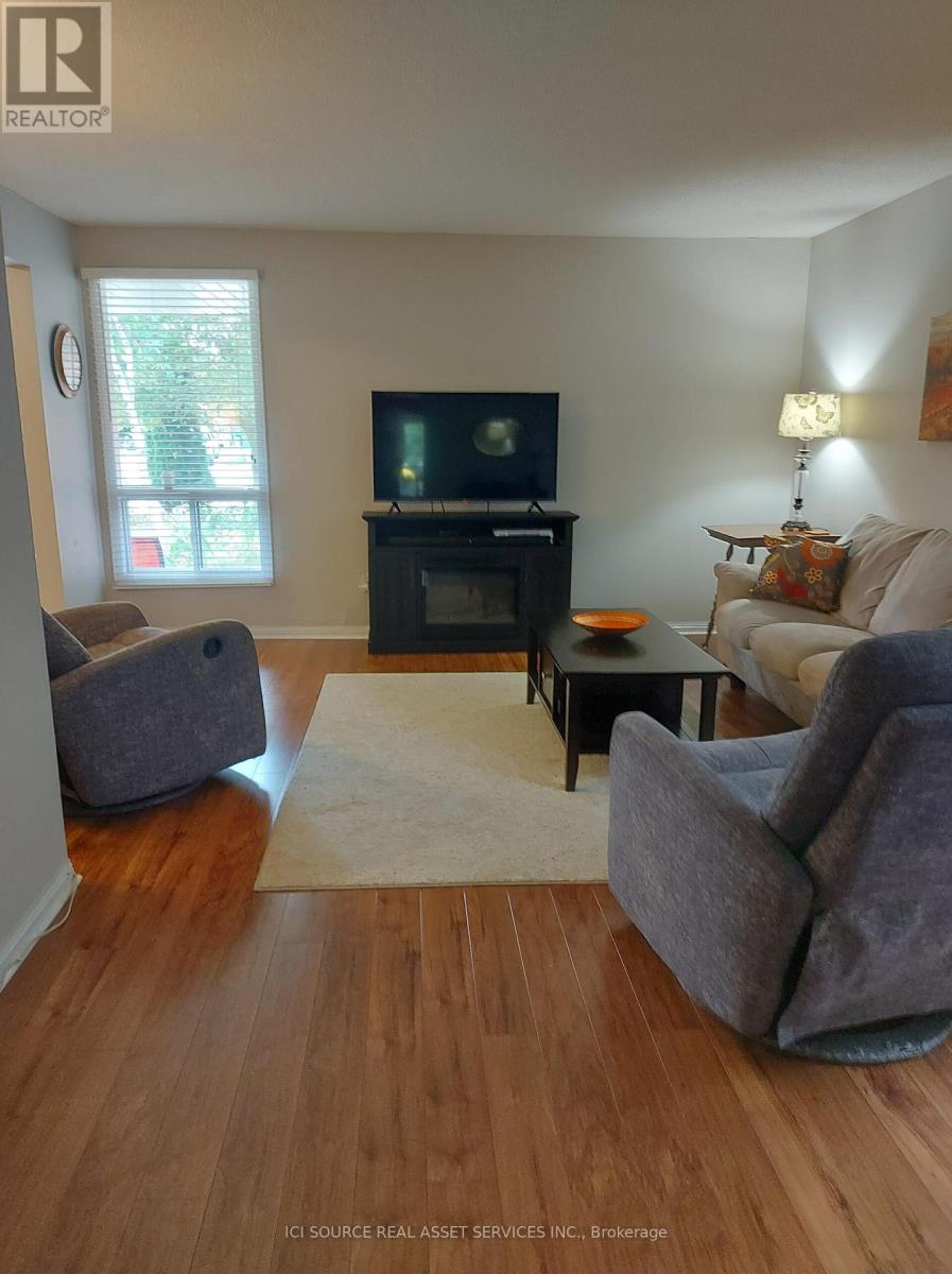 Photo 15 of 195 Ridge Road, Caledon ON