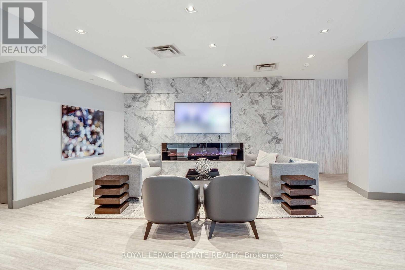 Photo 16 of Th 9 175 Pears Avenue, Toronto ON