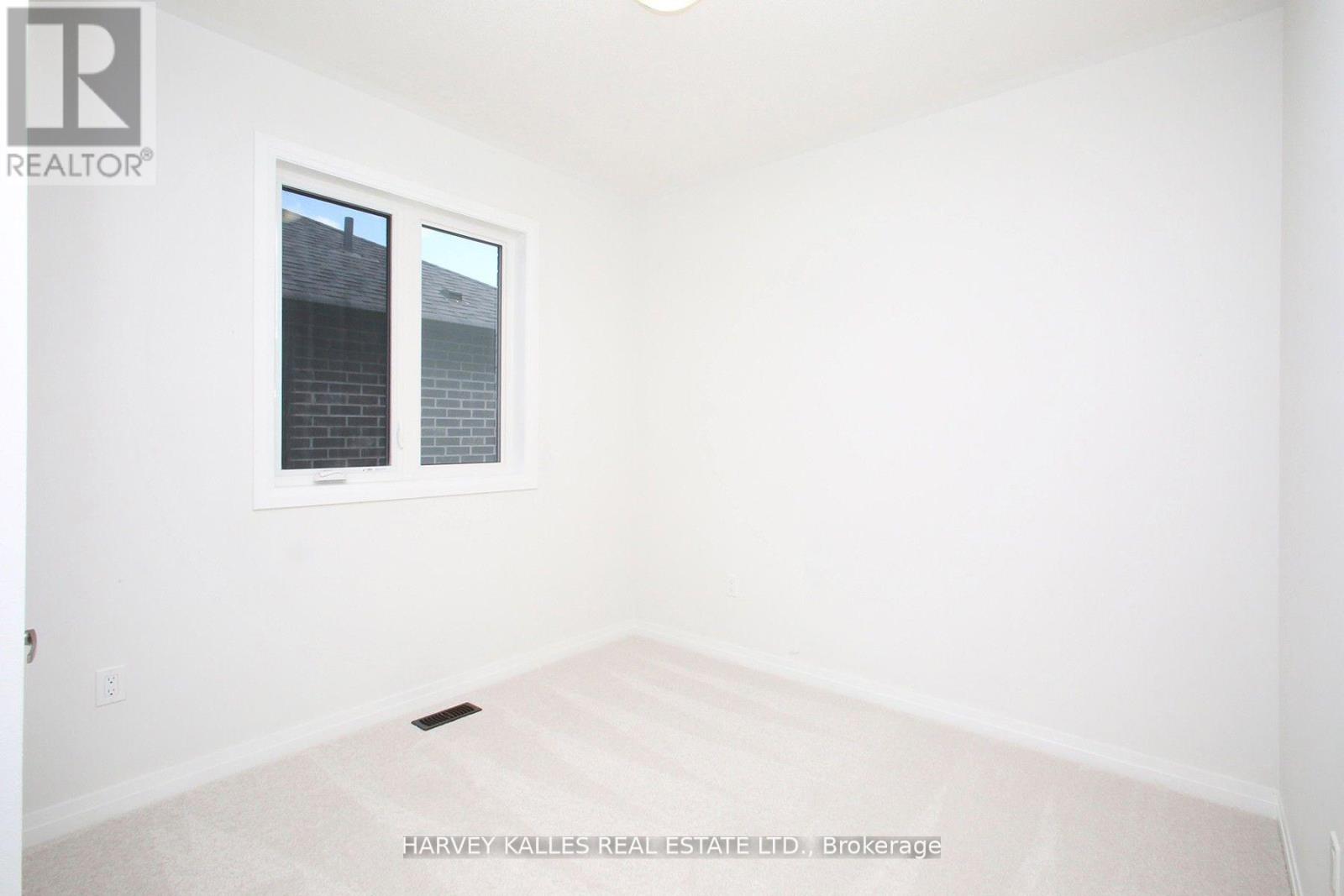 Photo 13 of 1077 Zircon Manor, Pickering ON
