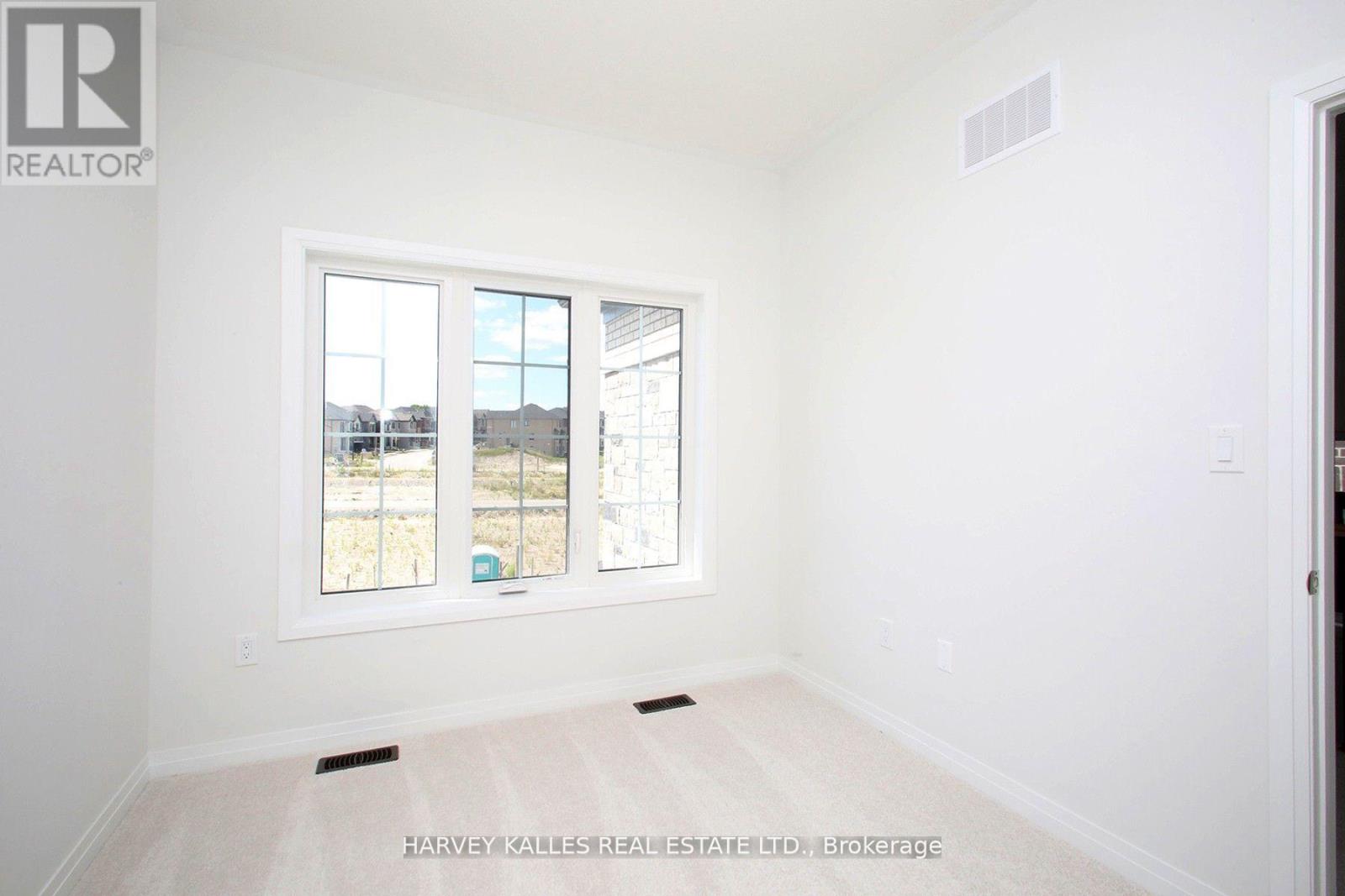 Photo 15 of 1077 Zircon Manor, Pickering ON