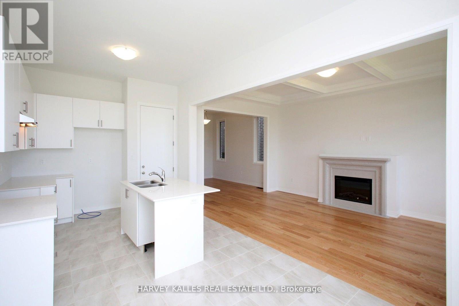 Photo 5 of 1077 Zircon Manor, Pickering ON