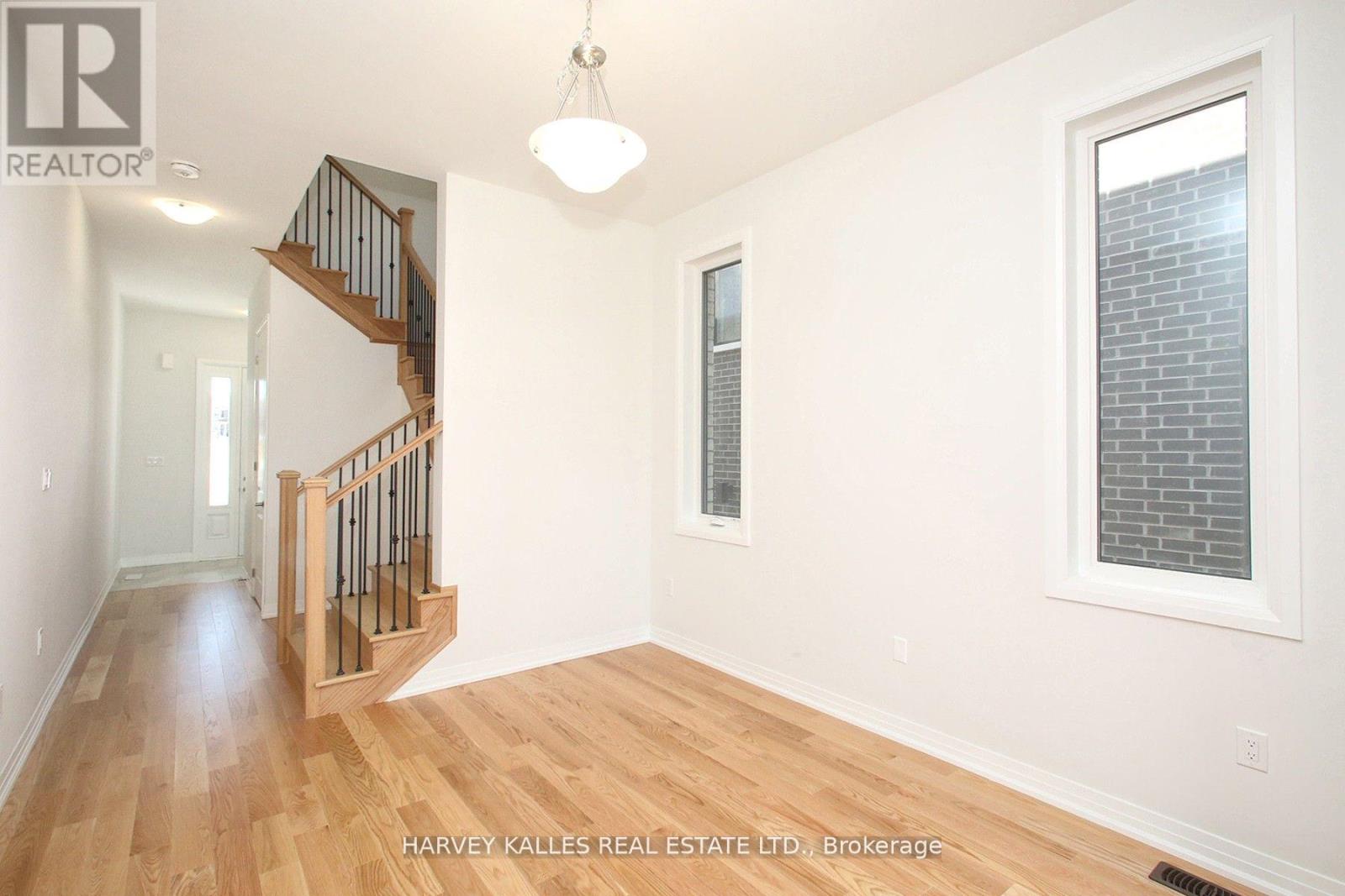 Photo 6 of 1077 Zircon Manor, Pickering ON