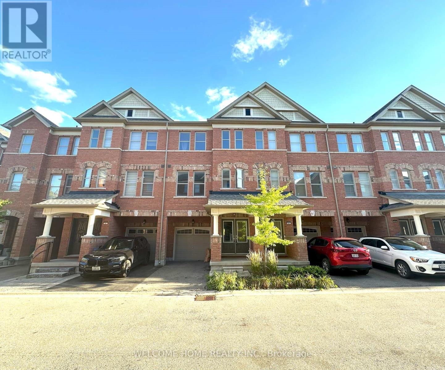 Photo 1 of 7 City Park Circle, Vaughan ON