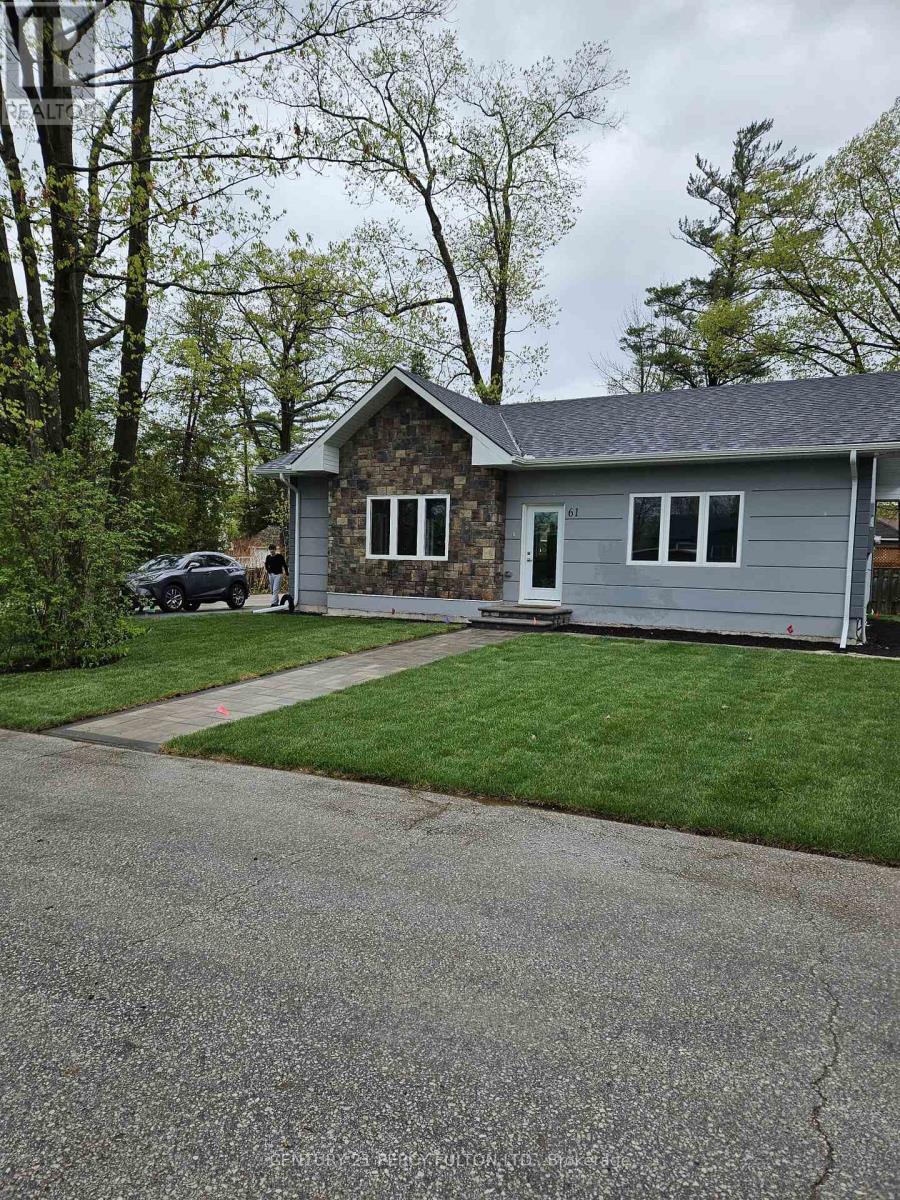 Photo 13 of 61 Glenwood Drive, Wasaga Beach ON