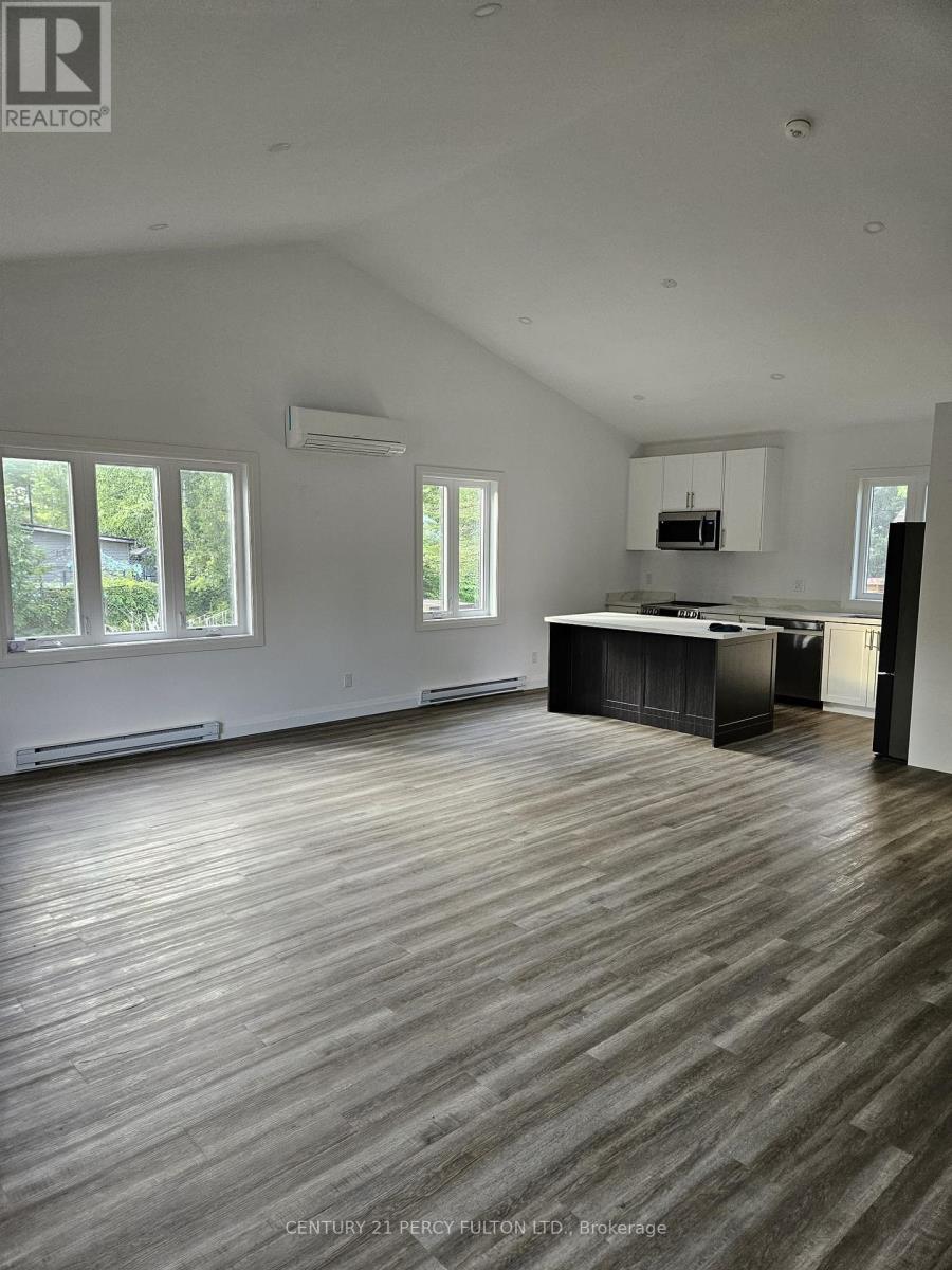 Photo 7 of 61 Glenwood Drive, Wasaga Beach ON