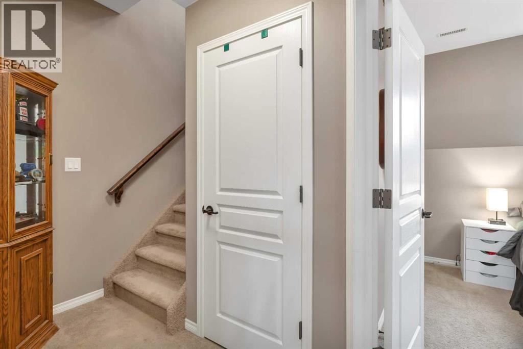Photo 15 of 109 Redwood Boulevard, Springbrook AB