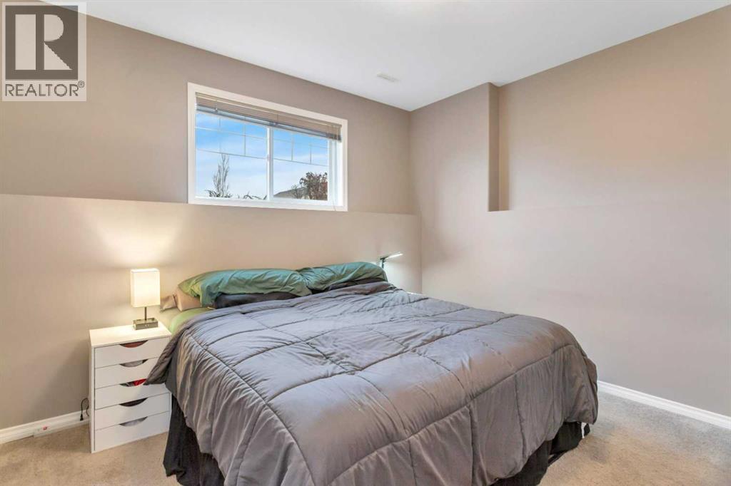 Photo 16 of 109 Redwood Boulevard, Springbrook AB