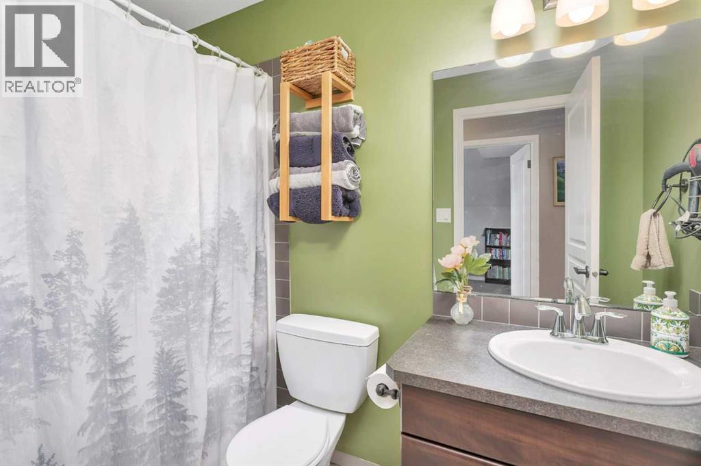 Photo 17 of 109 Redwood Boulevard, Springbrook AB
