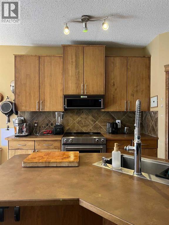 Photo 5 of 3 New Brighton Drive Se, Calgary AB