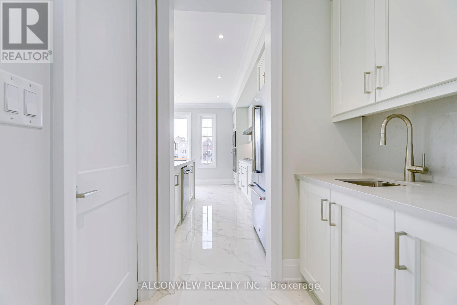 Photo 12 of 91 Brenscombe Road, Brampton ON