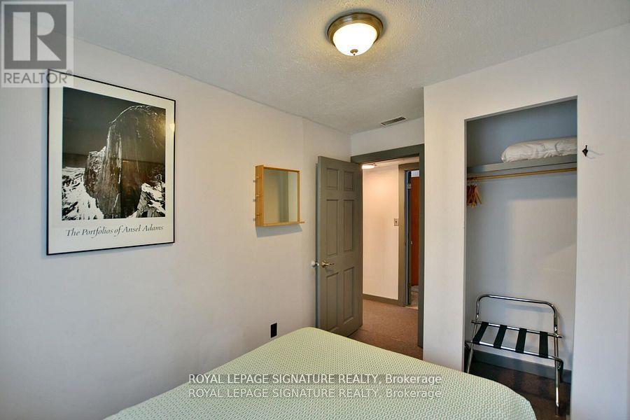 Photo 20 of 163 Tyrolean Lane, Blue Mountains ON