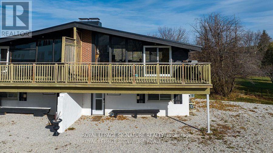 Photo 50 of 163 Tyrolean Lane, Blue Mountains ON