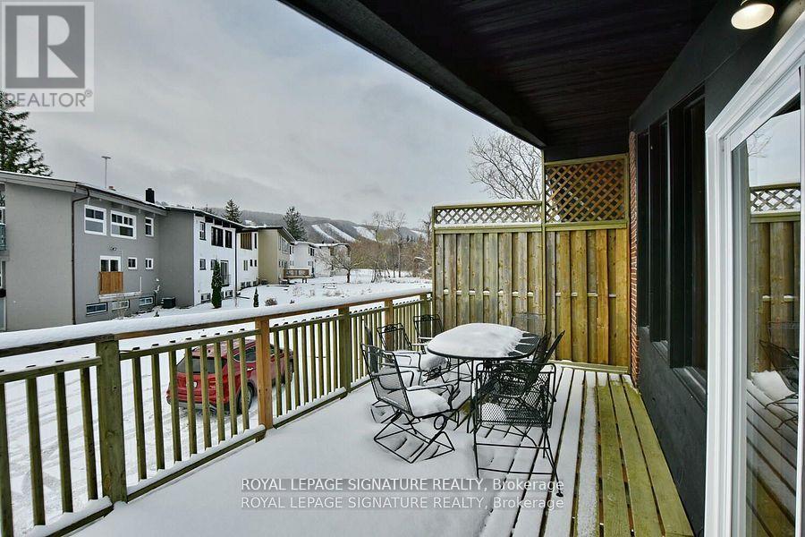 Photo 8 of 163 Tyrolean Lane, Blue Mountains ON