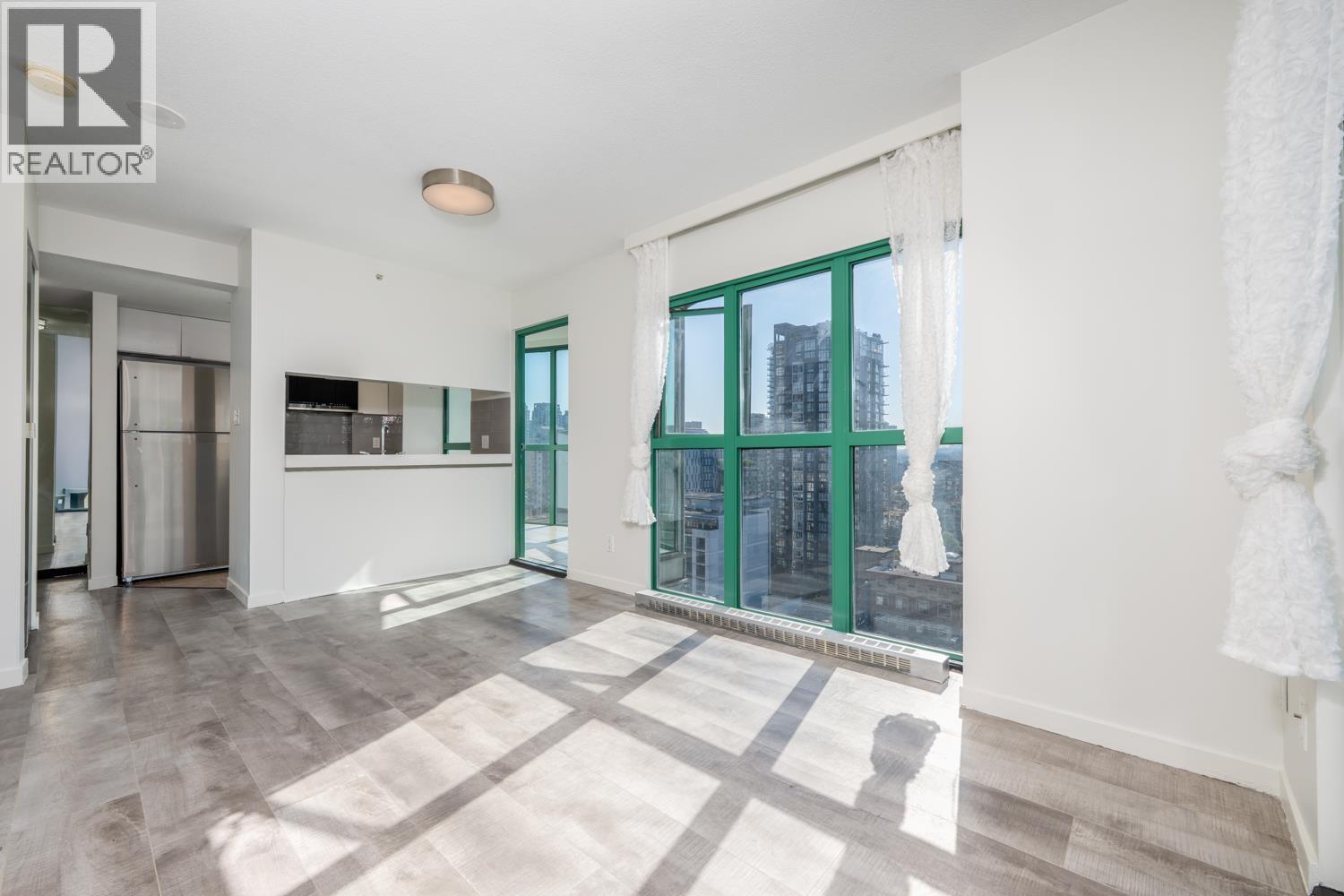 Photo 3 of 1504 1188 Howe Street, Vancouver BC