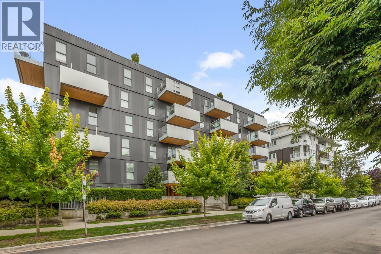 Photo 11 of 205 5089 Quebec Street, Vancouver BC