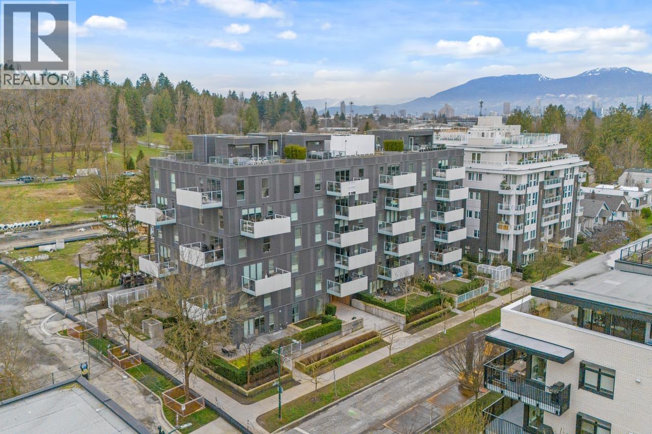 Photo 22 of 205 5089 Quebec Street, Vancouver BC