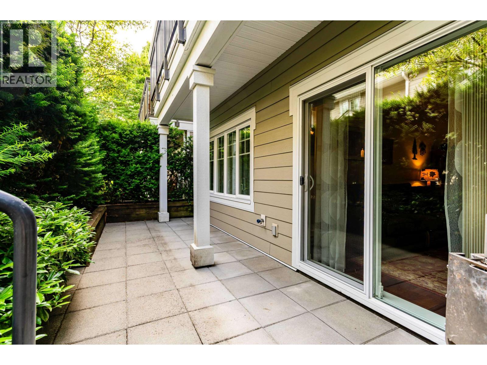 Photo 18 of 2 7198 Barnet Road, Burnaby BC