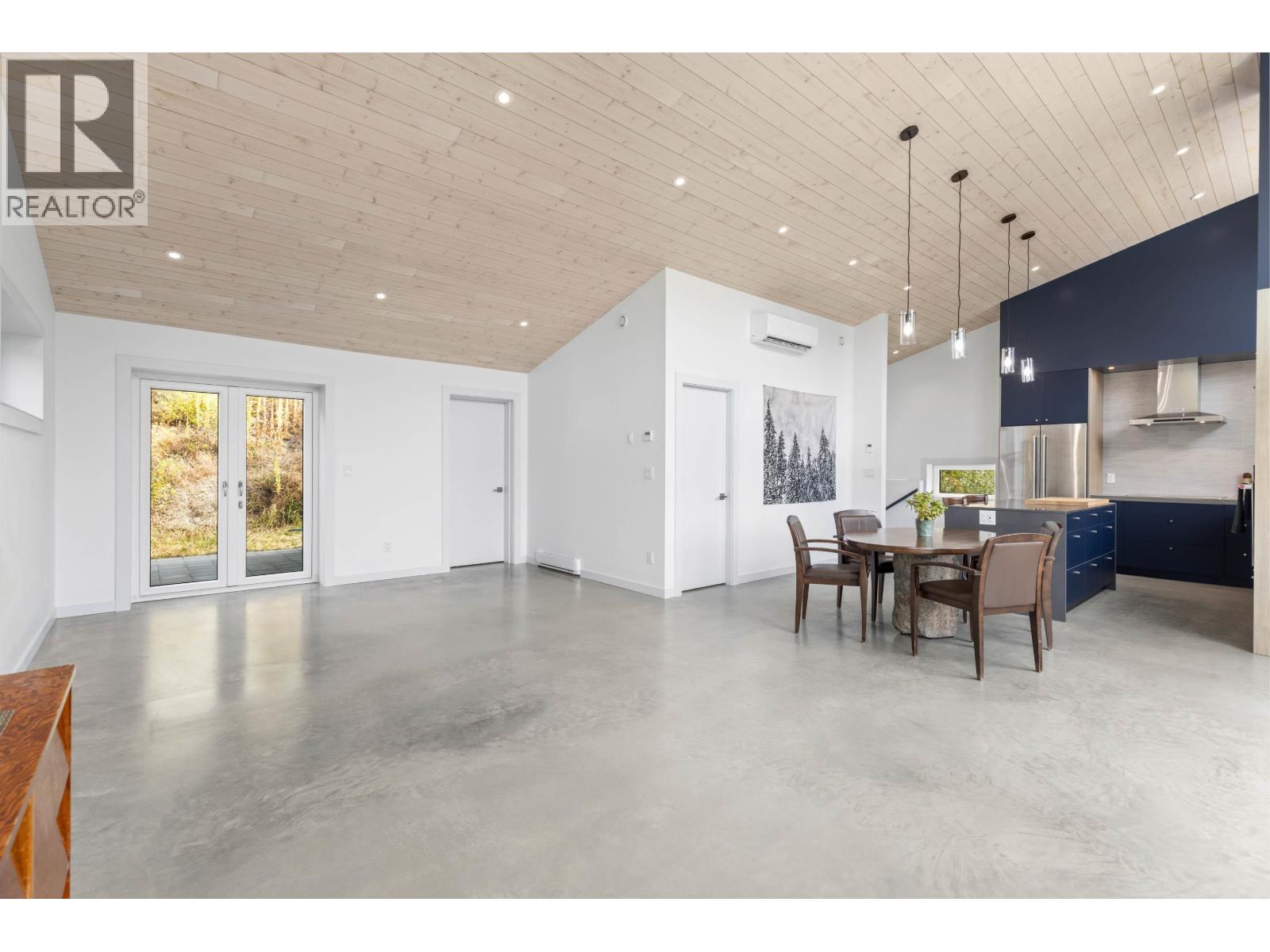 7666 CERULEAN DRIVE, Pemberton
