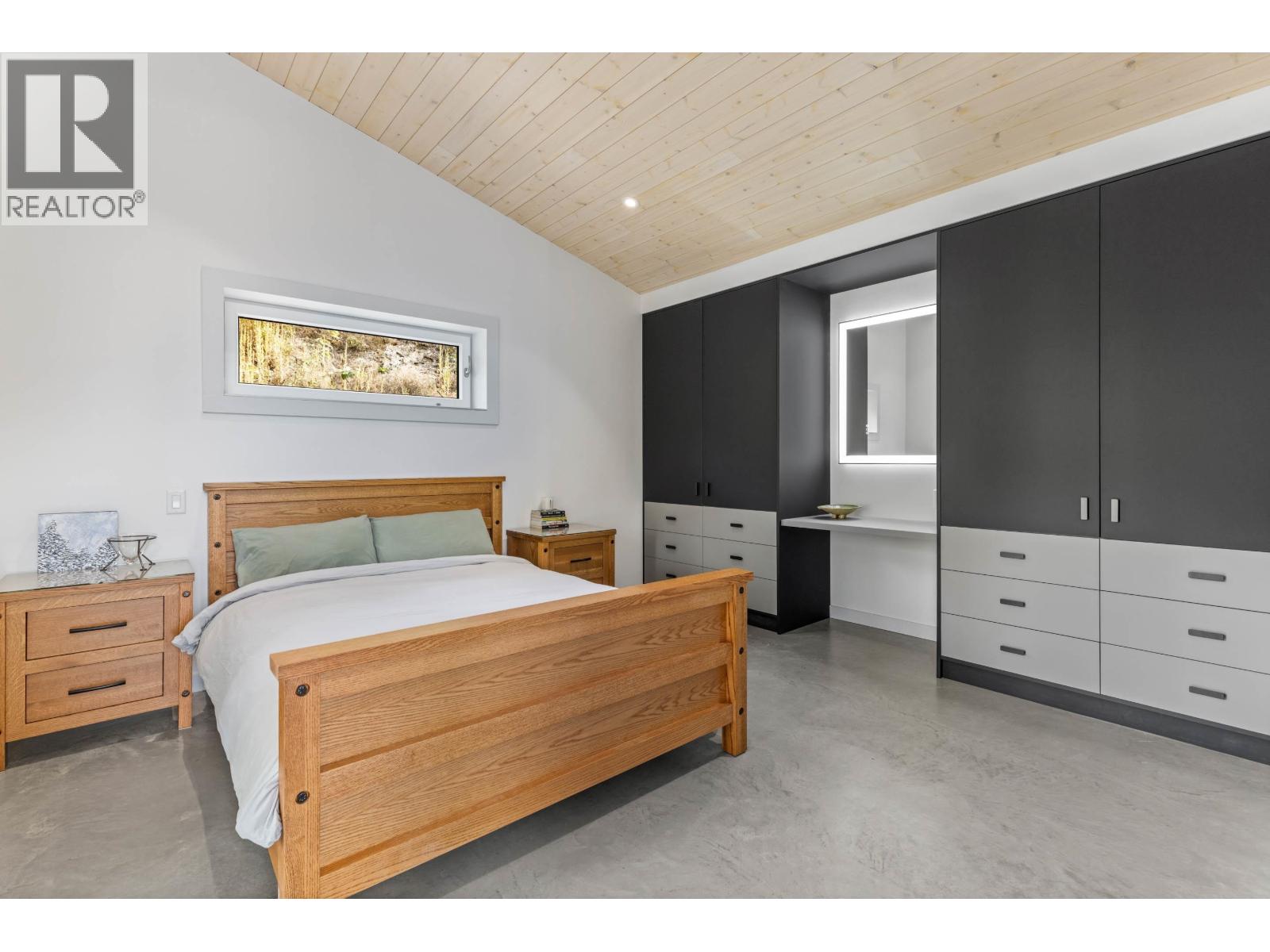 7666 CERULEAN DRIVE, Pemberton