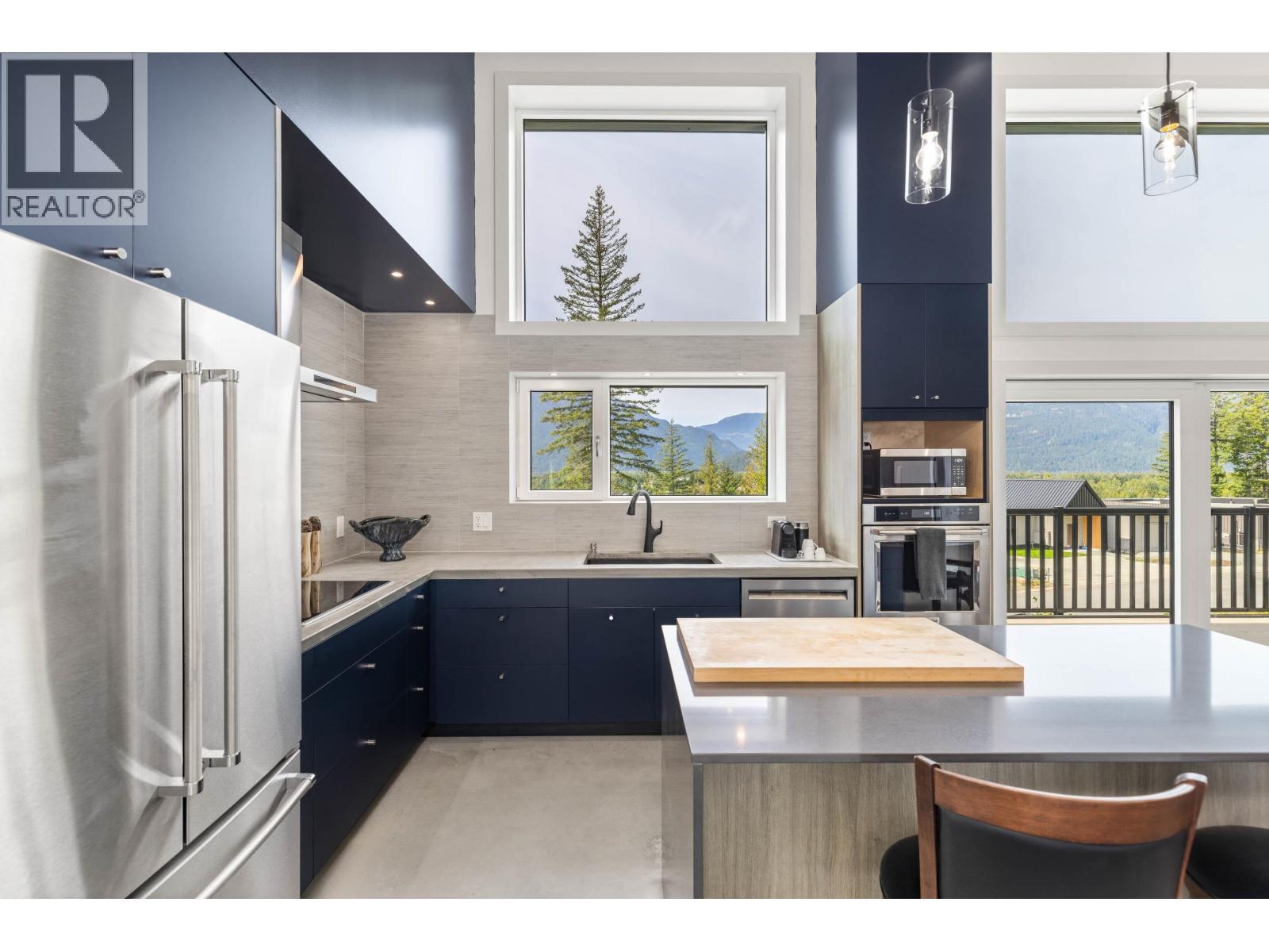 7666 CERULEAN DRIVE, Pemberton