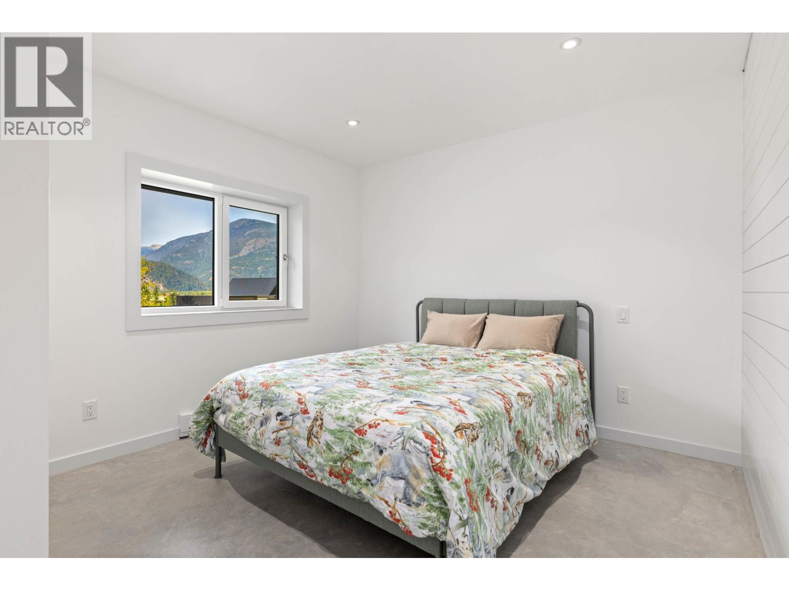 7666 CERULEAN DRIVE, Pemberton