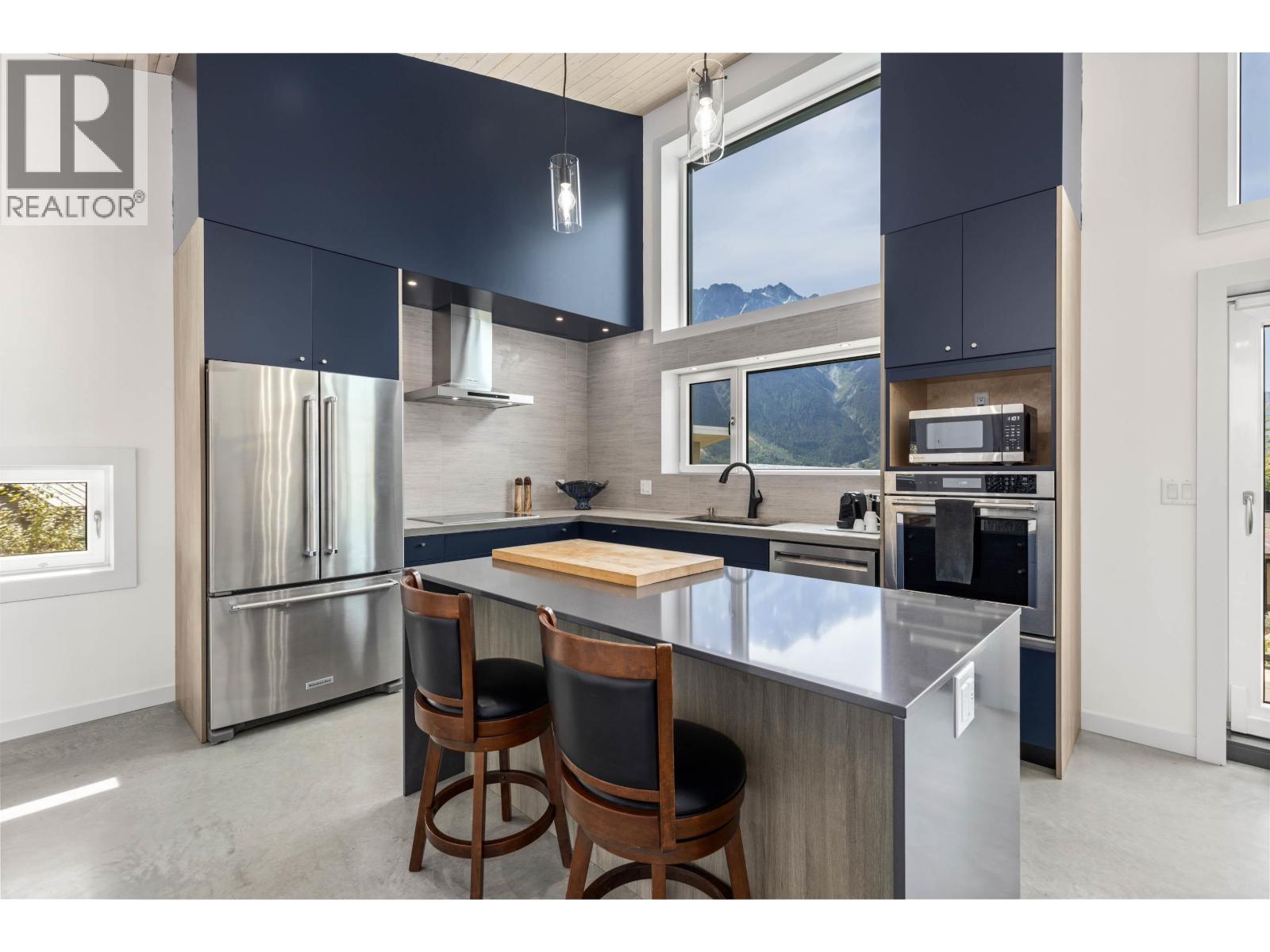 7666 CERULEAN DRIVE, Pemberton