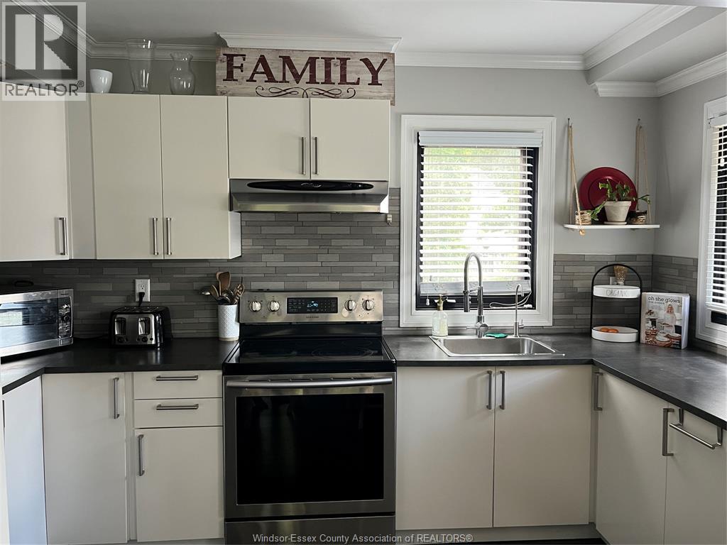 Photo 12 of 3205 Morris Drive Unit Main, Windsor ON