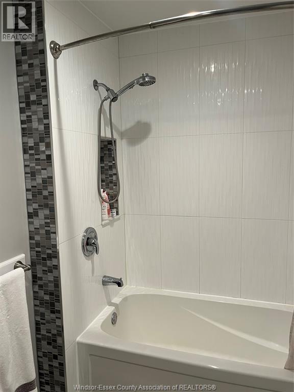 Photo 21 of 3205 Morris Drive Unit Main, Windsor ON
