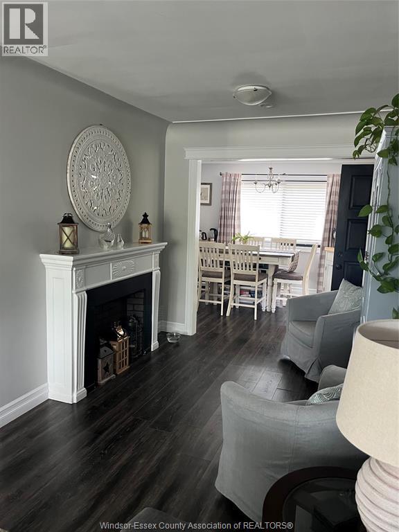 Photo 3 of 3205 Morris Drive Unit Main, Windsor ON