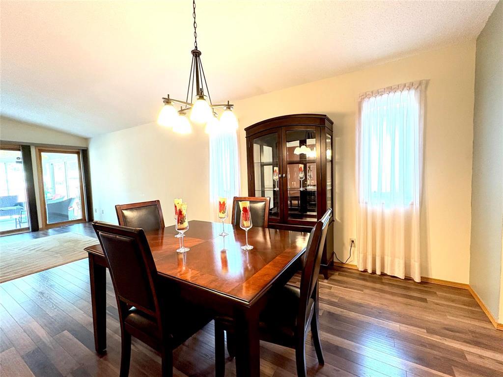 Photo 13 of 26 6645 Roblin Boulevard, Winnipeg MB