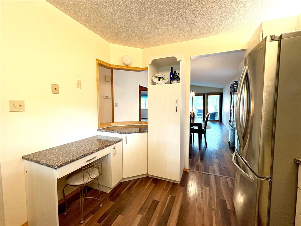Photo 10 of 26 6645 Roblin Boulevard, Winnipeg MB