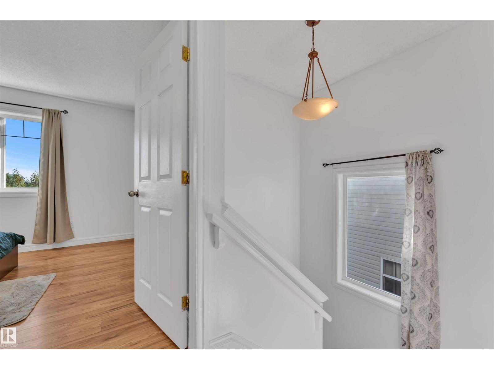 Photo 19 of 3906 161 Av Nw, Edmonton AB