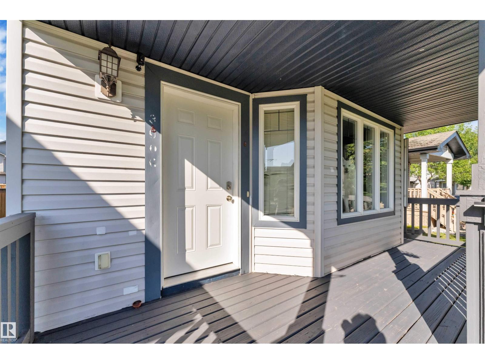 Photo 16 of 3906 161 Av Nw, Edmonton AB